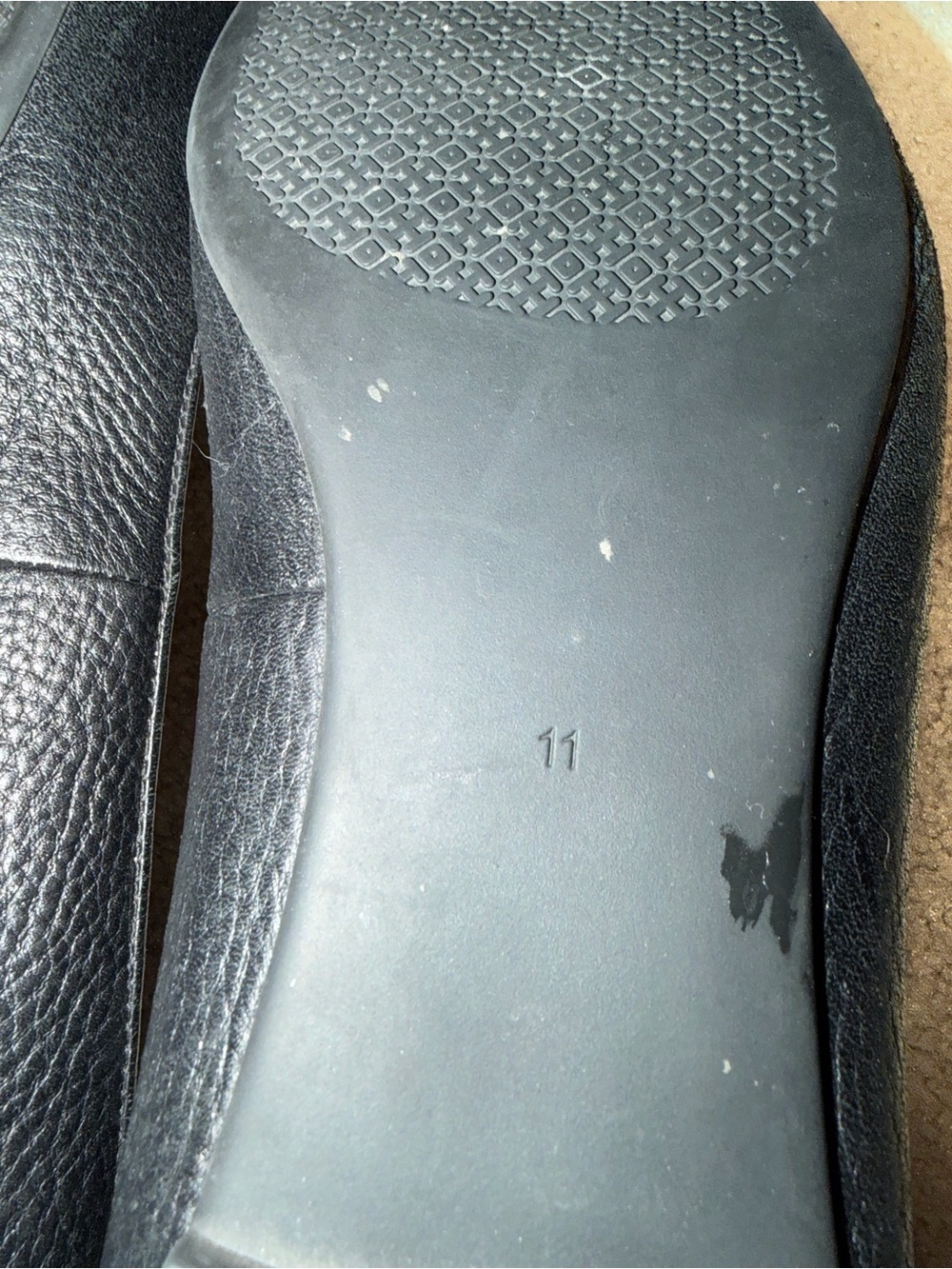 Tory Burch Black Leather Logo Medallion Ballet Flats - Picture 6 of 6